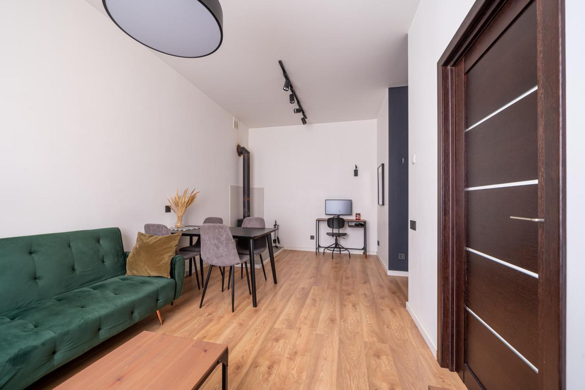 Lienes Iela Gem 1Br Apartment With Fireplace In Historic Unesco Center รีกา ภายนอก รูปภาพ